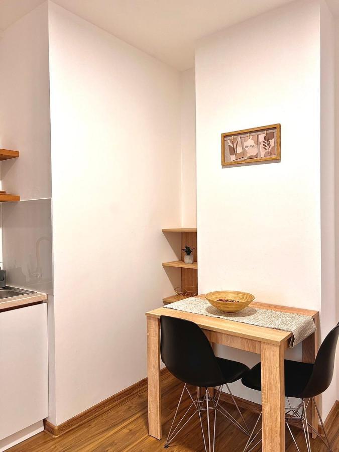 Dani Lux Belgrade Center Studio Apartment מראה חיצוני תמונה